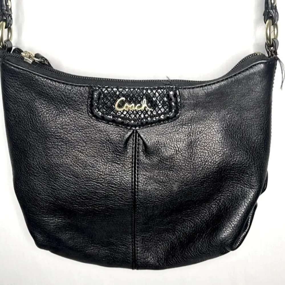 Coach Ashley Black Leather Swingpack Crossbody bag